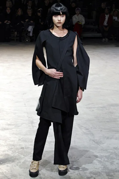 Look 4